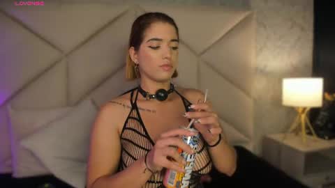 Hanna  online show from June 17, 2026, 8:10 pm