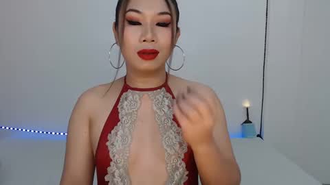 Snapshot of hannabanana_ts chatting on January 20, 2025, 2:53 am Hannah online show from January 20, 2025, 2:53 am
