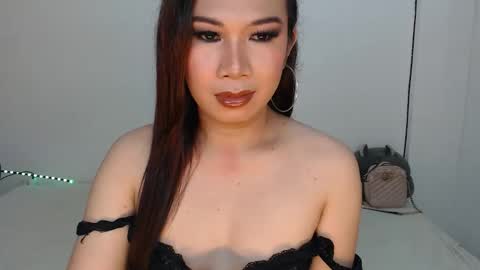 Snapshot of hannabanana_ts chatting on September 10, 2025, 2:11 am Hannah online show from September 10, 2025, 2:11 am