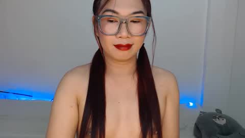 Snapshot of hannabanana_ts chatting on October 8, 2025, 4:43 am Hannah online show from October 8, 2025, 4:43 am