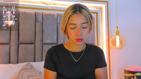 Eliana online show from April 24, 2026, 11:40 pm