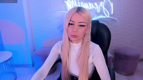  Hanna Connor  online show from January 15, 2025, 7:55 pm