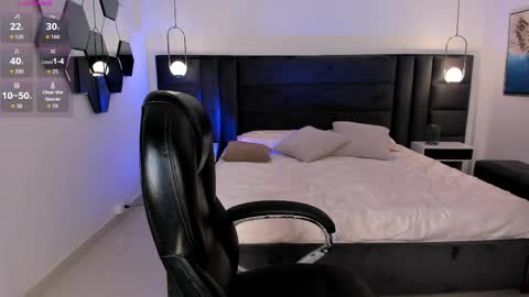  Hanna Connor  online show from May 7, 2026, 8:58 pm