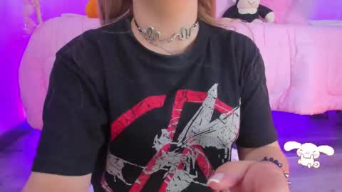 hannacutegod online show from November 19, 2025, 6:13 am