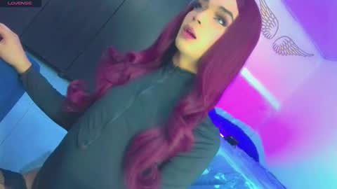 hannah backers online show from October 17, 2025, 9:17 pm