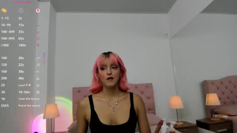 Hannah online show from April 26, 2026, 7:22 pm