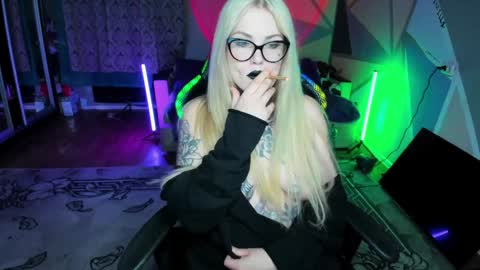 Hannah online show from February 6, 2025, 1:27 am