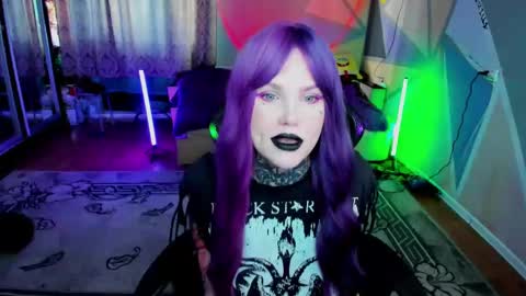 Hannah online show from February 20, 2025, 8:06 am
