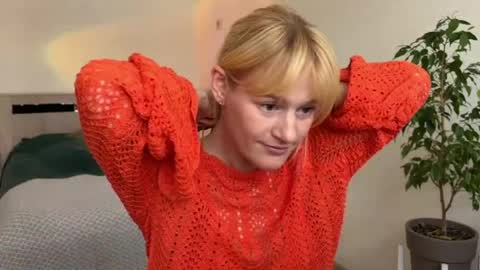 hannah levis  online show from May 20, 2026, 11:49 am