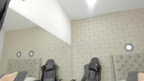 Snapshot of hannah_miller__ chatting on December 20, 2024, 10:00 pm HANNAH MILLER online show from December 20, 2024, 10:00 pm