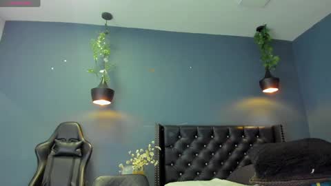 Snapshot of hannah_miller__ chatting on January 8, 2025, 2:25 pm HANNAH MILLER online show from January 8, 2025, 2:25 pm