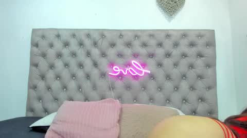 Snapshot of hannah_miller__ chatting on October 10, 2025, 5:45 pm HANNAH MILLER online show from October 10, 2025, 5:45 pm