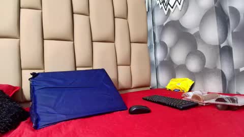 Snapshot of hannah_teehn chatting on September 29, 2025, 7:30 pm hannah_teehn online show from September 29, 2025, 7:30 pm