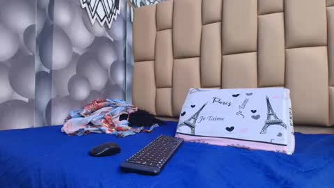 Snapshot of hannah_teehn chatting on October 6, 2025, 7:22 pm hannah_teehn online show from October 6, 2025, 7:22 pm