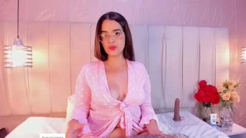 Snapshot of hannahcb_ chatting on September 23, 2025, 8:01 pm Hannah Lee online show from September 23, 2025, 8:01 pm