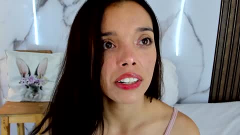 Snapshot of hannahill69 chatting on January 3, 2025, 7:16 am Hannahill69 online show from January 3, 2025, 7:16 am