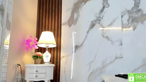 Snapshot of hannahill69 chatting on February 5, 2025, 11:02 am Hannahill69 online show from February 5, 2025, 11:02 am