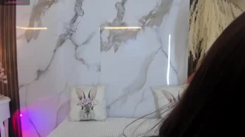 Snapshot of hannahill69 chatting on October 1, 2025, 4:40 am Hannahill69 online show from October 1, 2025, 4:40 am