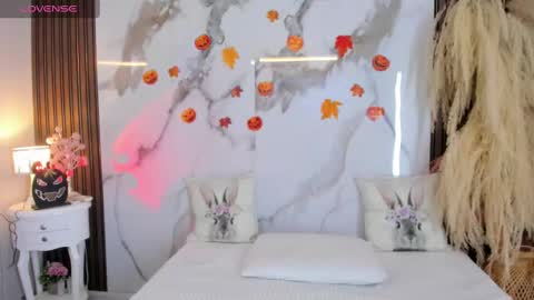 Snapshot of hannahill69 chatting on October 23, 2025, 4:45 am Hannahill69 online show from October 23, 2025, 4:45 am