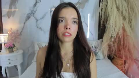 Hannahill69 online show from November 15, 2025, 5:05 am