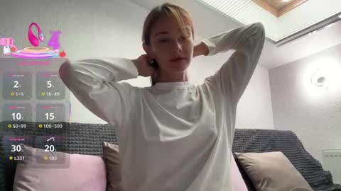 hannahinto online show from September 22, 2025, 8:05 am