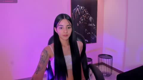 Snapshot of hannahjamesx chatting on March 2, 2025, 7:45 pm HANNAH J online show from March 2, 2025, 7:45 pm