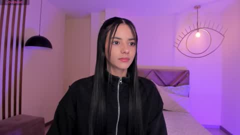 Snapshot of hannahjamesx chatting on September 13, 2025, 6:29 pm HANNAH J online show from September 13, 2025, 6:29 pm