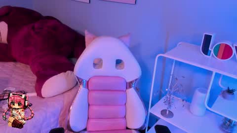 Hannah online show from June 18, 2026, 12:20 pm