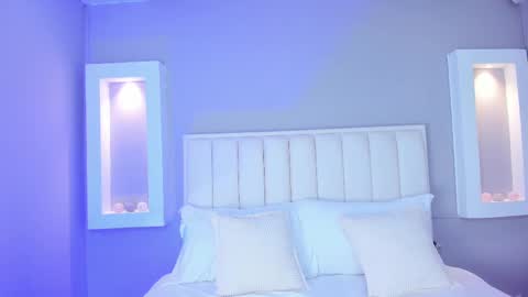 HannaPaola online show from September 8, 2025, 10:31 pm