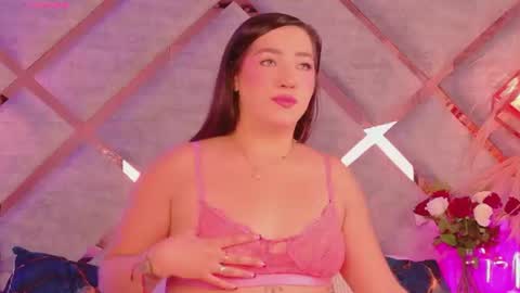hannaprada1 online show from July 7, 2026, 11:14 am