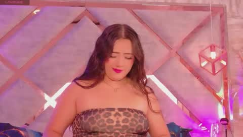 hannaprada1 online show from July 21, 2026, 11:12 am
