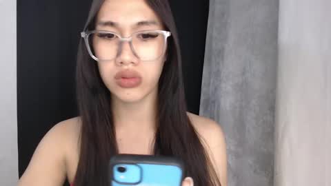 hannah online show from March 3, 2025, 10:38 am