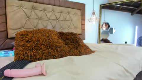 Hanna online show from October 31, 2025, 12:50 pm