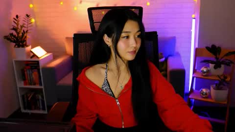 hannarosie online show from October 10, 2025, 7:13 pm