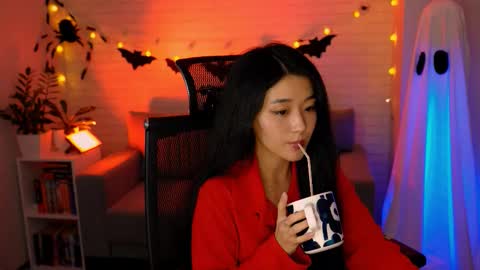 hannarosie online show from October 21, 2025, 7:25 pm