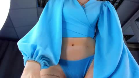 Snapshot of hannavanilla chatting on May 12, 2026, 8:33 am Hannavanilla online show from May 12, 2026, 8:33 am