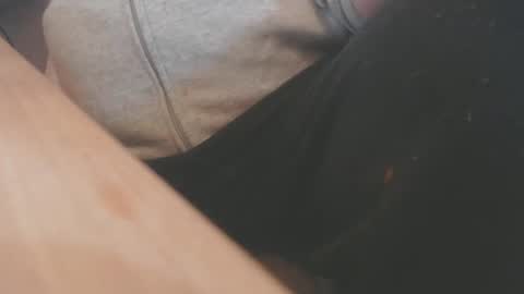 Snapshot of hannes_k chatting on January 8, 2026, 6:37 am hannes_k online show from January 8, 2026, 6:37 am