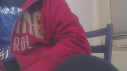 Snapshot of hannes_k chatting on February 9, 2026, 5:33 am hannes_k online show from February 9, 2026, 5:33 am