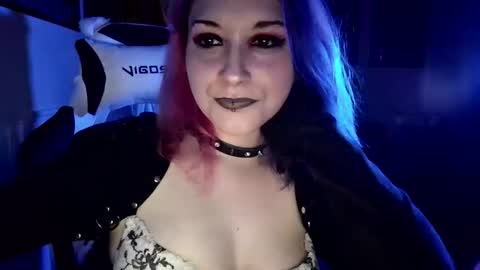 hannibeexl online show from December 20, 2025, 5:14 am