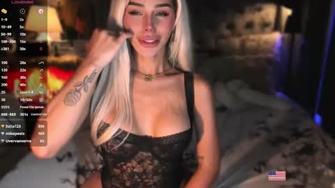 hanny113826 online show from December 3, 2025, 7:01 pm