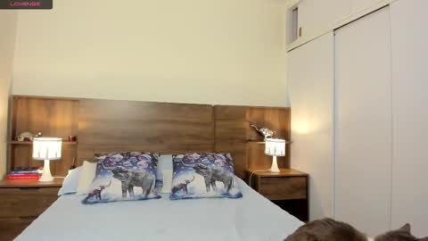 Snapshot of hanny_13 chatting on September 28, 2025, 11:43 pm taylor live   online show from September 28, 2025, 11:43 pm