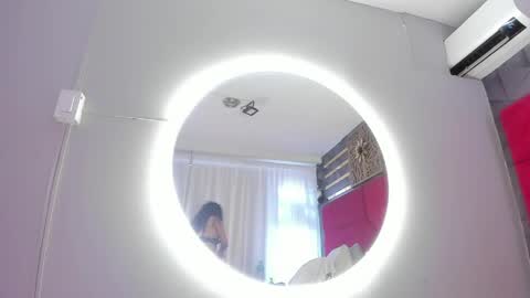 Hanny  online show from April 25, 2026, 1:41 pm