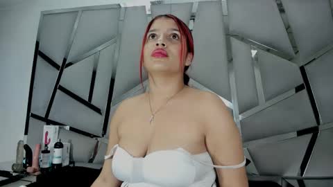 hanny_watson online show from May 20, 2026, 11:05 am
