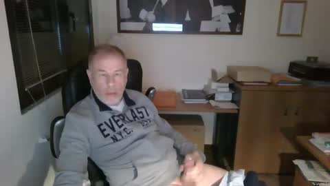 hanscooper online show from December 26, 2024, 9:47 pm