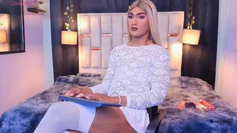 Hanzking01 online show from September 15, 2025, 2:11 am