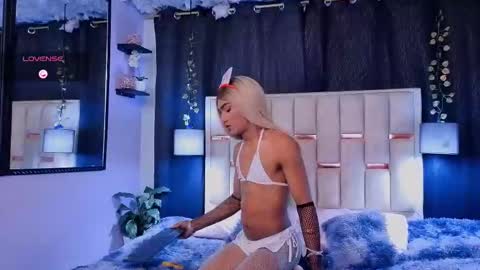 Hanzking01 online show from September 19, 2025, 4:03 am