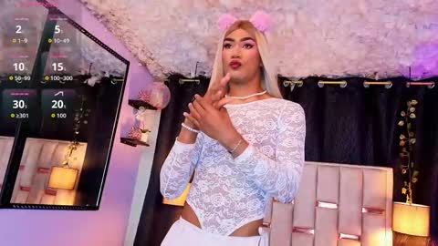 Hanzking01 online show from October 12, 2025, 5:17 am