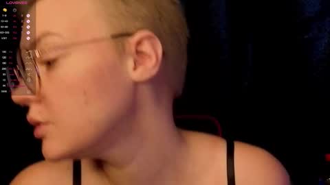 Snapshot of haori_chan chatting on October 23, 2025, 9:08 am Haori online show from October 23, 2025, 9:08 am