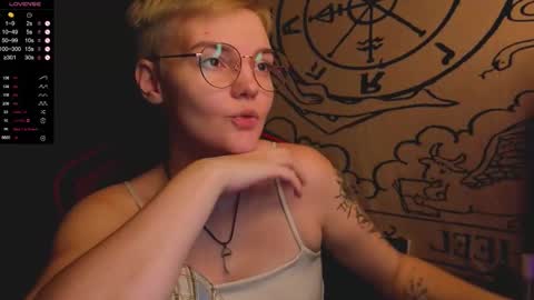 Snapshot of haori_chan chatting on October 29, 2025, 11:01 am Haori online show from October 29, 2025, 11:01 am