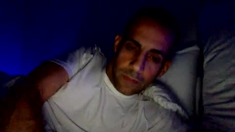 Snapshot of happy2334 chatting on December 29, 2024, 2:21 pm skysky6969 online show from December 29, 2024, 2:21 pm